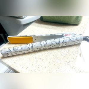 Chi Pretty Python Hair Straightener